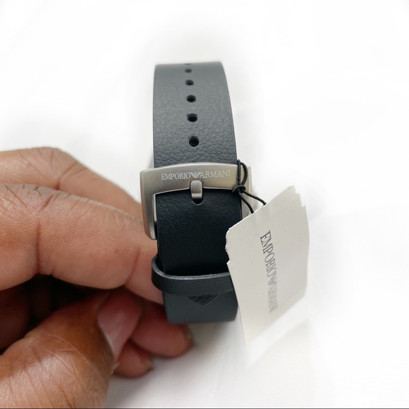 EMPORIO ARMANI NICOLA BLACK LEATHER WATCH - Picture 4 of 7